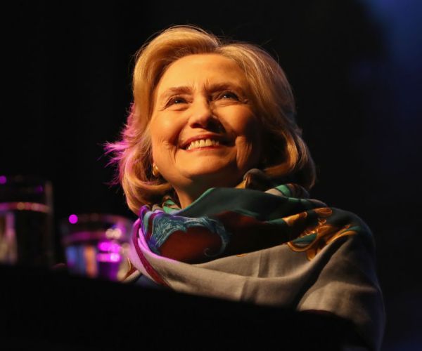 Clinton Pokes Fun at Self, Trump During Commencement Speech