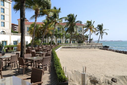 AP Exclusive: Strapped UN Health Agency Spends Big on Travel