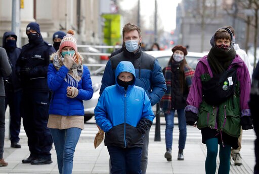 Poland Records New Record Virus High as Hard Lockdown Looms