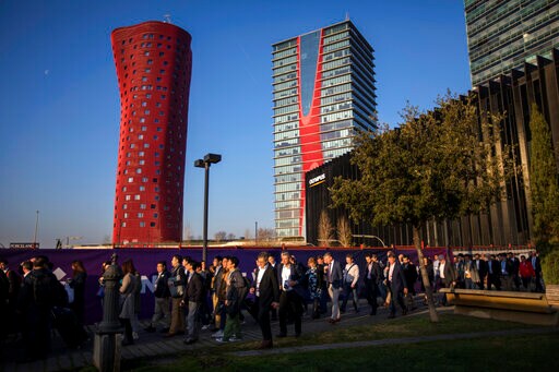 Virus Worries Force Cancellation of Major Tech Show in Spain