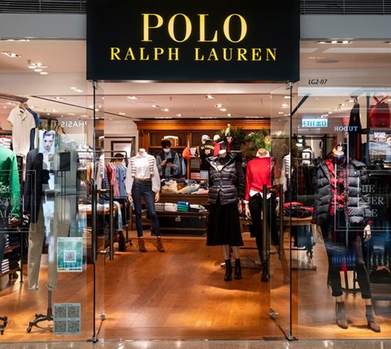 'Aspirational' Shoppers Spend Less on Fashion, Jewelry