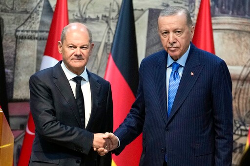 Turkey and Germany Leaders Meet in Istanbul and Find Many Avenues of Agreement. But Not on Israel