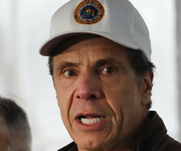Trump Slams Cuomo on Virus Efforts: 'Andrew, Keep Politics Out of It'