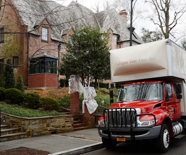 Obamas Fork Over $8.1 Million to Purchase DC Home