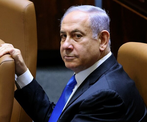 benjamn netanyahu sits in knesset
