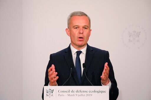 Top French Minister Resigns over Alleged Lavish Lifestyle