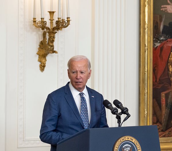 Biden Doubles Down on Emerging Markets as Xi Snubs G20 