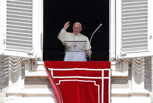 Pope's Remedy to Those Seeking Scandal: Prayer and Silence