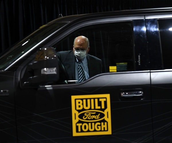 jim hackett tours ford plant