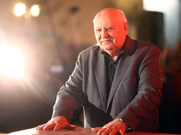 Berlin Wall: 25th Anniversary Celebrates Reuniting of Germany