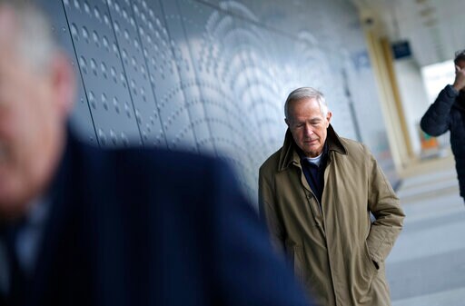 Prosecutors Begin Explaining Indictment at MH17 Trial