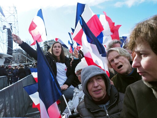 The Latest: French Candidate Fillon's Campaign at 'dead End'