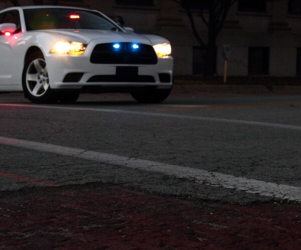 Los Angeles South Armed Driver Shot Dead by Police