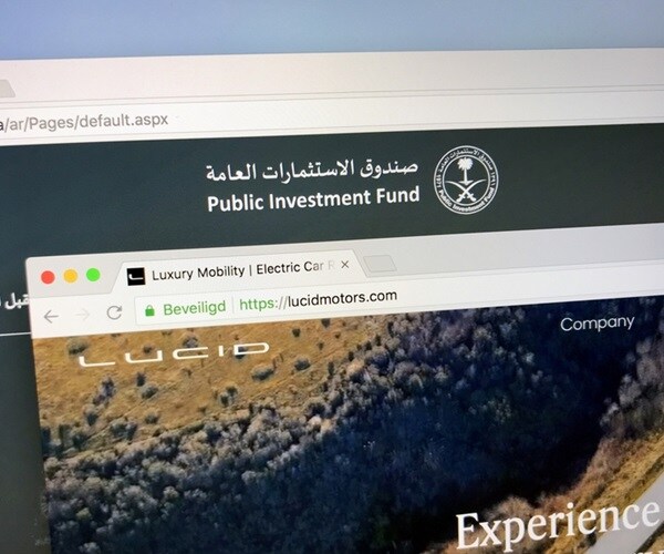 Electric Cars Are About to Start Rolling Out Of the Arizona Desert