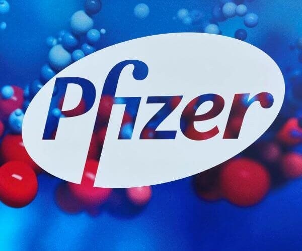 Pfizer Raises Estimates for COVID Vax Sales by $2B