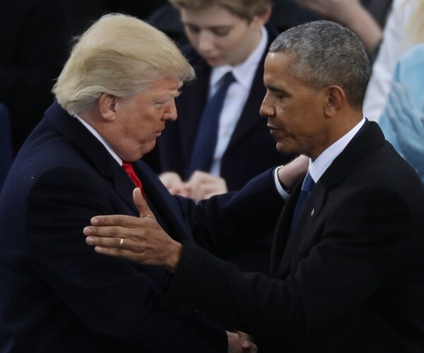 CNN: Obama Inaugural Letter Called for Trump to Respect Office