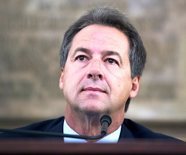 Actor Jeff Bridges Calls for Donations for Montana Gov. Bullock