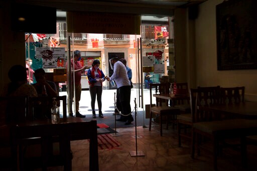 Mexico Reverses Some Openings as Virus Cases Continue High