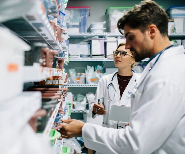 Pharmacies, Drug Discounters Discussing TrumpRx Role 