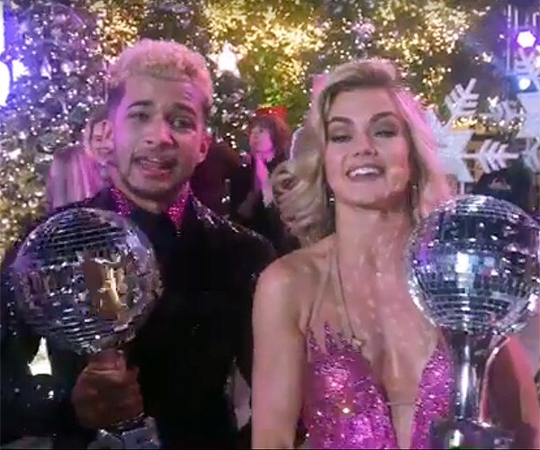 'Dancing With the Stars' Winners: Jordan Fisher, Pro Lindsay Arnold