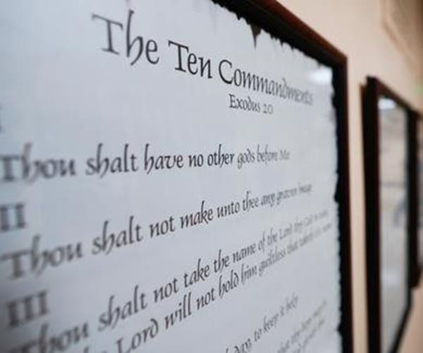 Texas Can Require Display of Ten Commandments in Classrooms: Appeals Court