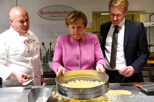 The Latest: German Polls: Merkel Party Leads in Local Vote