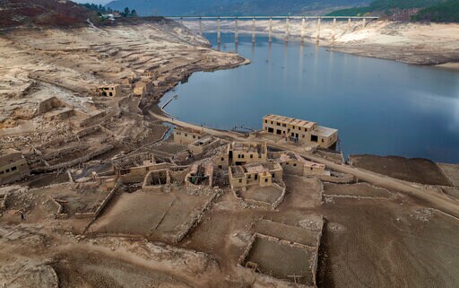 Dry Winter Drains Reservoirs, Ruins Crops in Spain, Portugal
