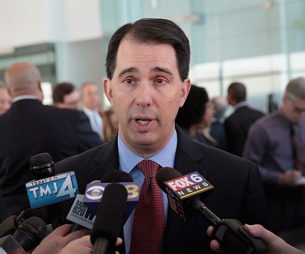 Gov. Scott Walker: Trump Should 'Reconsider' Tariffs