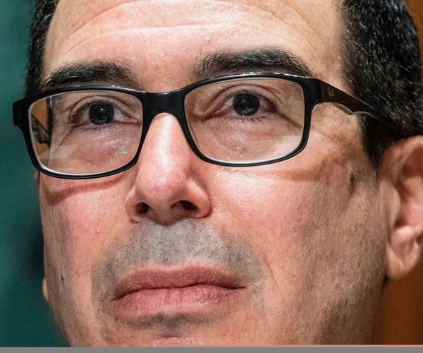 Mnuchin to Recommend Sale of $700M YRC Loan