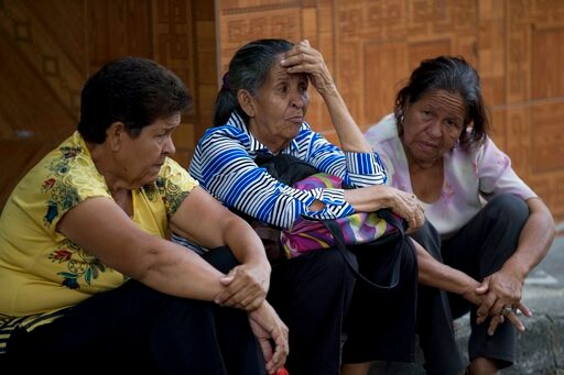 Relatives of Venezuela Jail Fire Victims Begin Mourning Dead