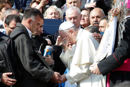 Madonna Statue Returned by Britons to Argentina at Vatican