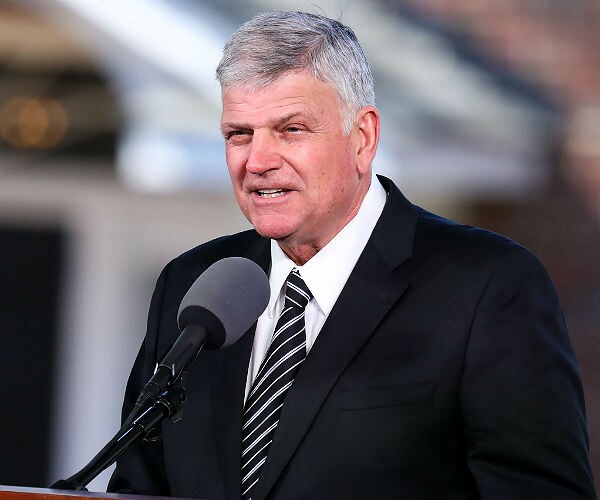 Franklin Graham: Father Same at Home as He Was in Front of Millions