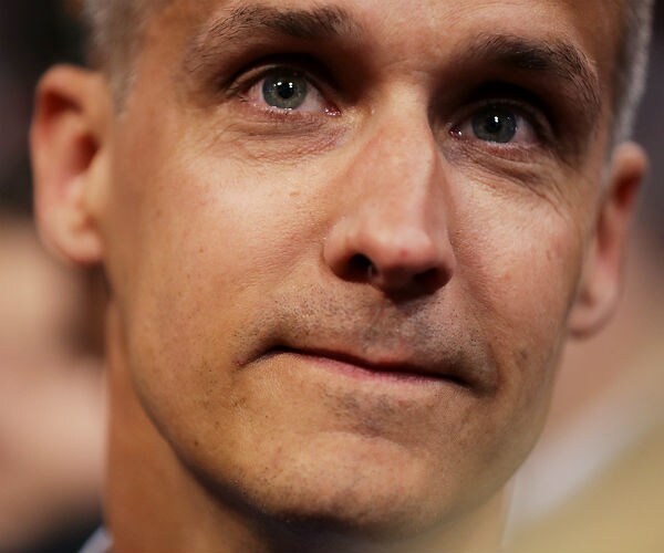 Lewandowski: Immigrant Caravan Marks 'Unparalleled' Crisis