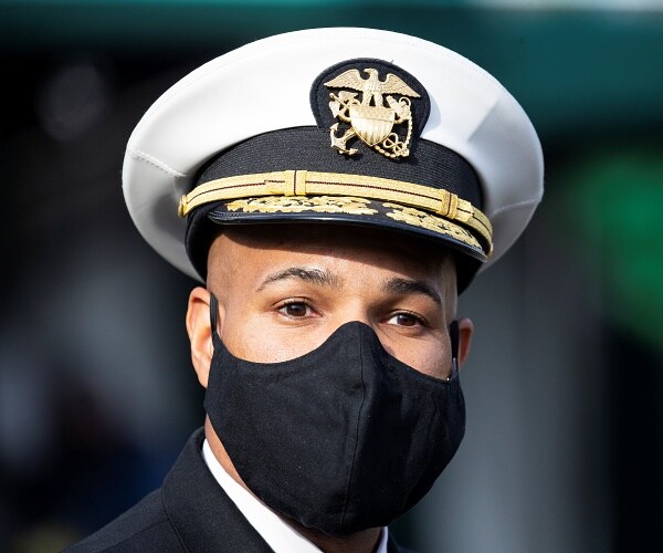 jerome adams speaks to press