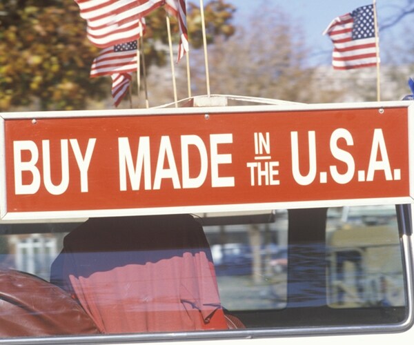 China Signals to State Giants: 'Buy American' Oil and Grains