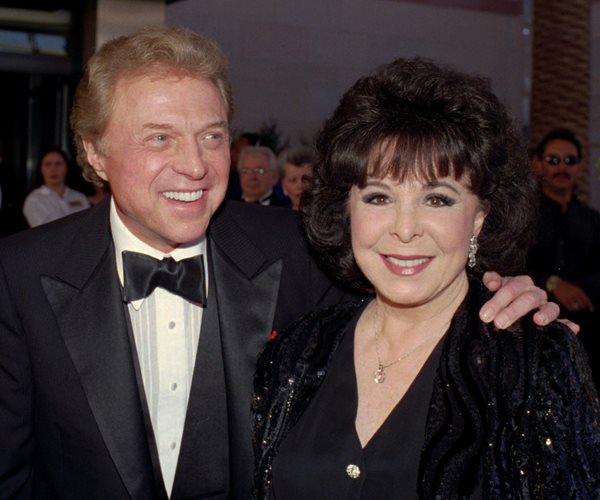 Steve Lawrence Reveals Alzheimer's Diagnosis, Asks for Prayers