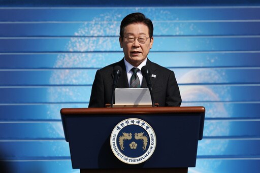 South Korea's President Apologizes over Poorly Managed Foreign Adoption Programs