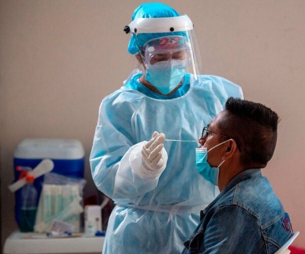 All Travelers to UK to Be Tested Twice for COVID on Arrival