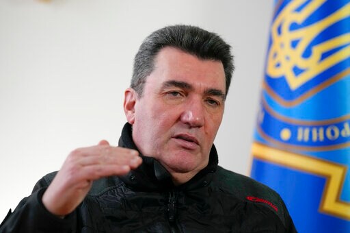 Ukraine Security Chief: Minsk Peace Deal May Create Chaos