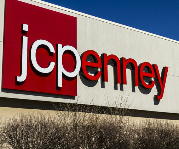 JC Penney to Shut Milwaukee Distribution Center, Cut 670 Jobs