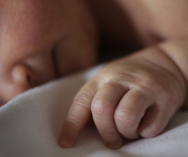 Cesarean Birth, Obesity of Child Linked? Study Suggests It's True