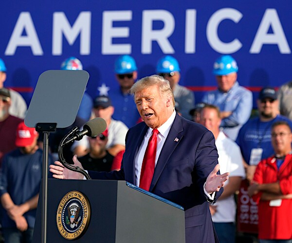 president donald trump speaks during a campaign rally in ohio