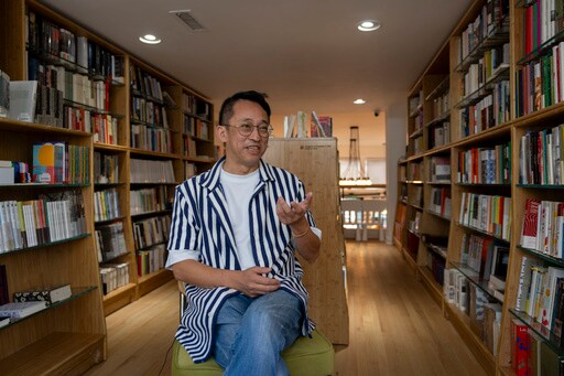 As China Cracks Down on Bookstores at Home, Chinese-language Booksellers Are Flourishing Overseas