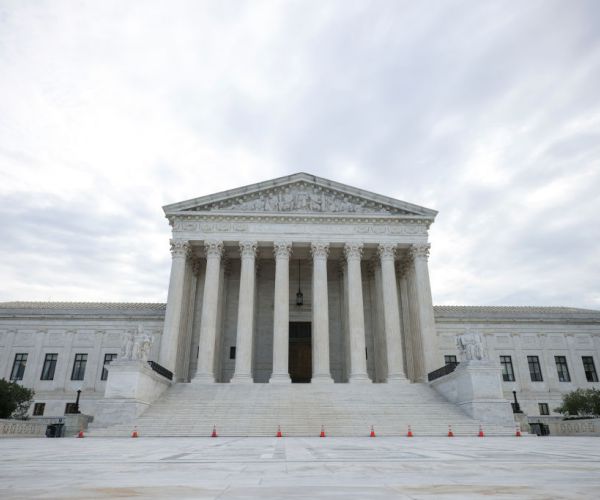 Assertive Thomas Asks First Question of Supreme Court Term