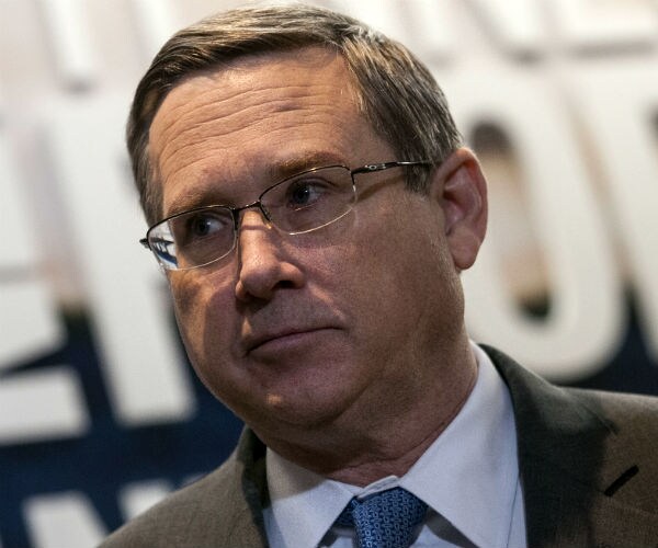 Kirk to be First Republican to Meet With Court Nominee