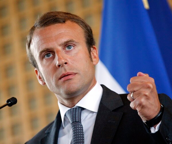 Macron to Meet Iranians Before G7 to Float Ideas for Defusing Crisis