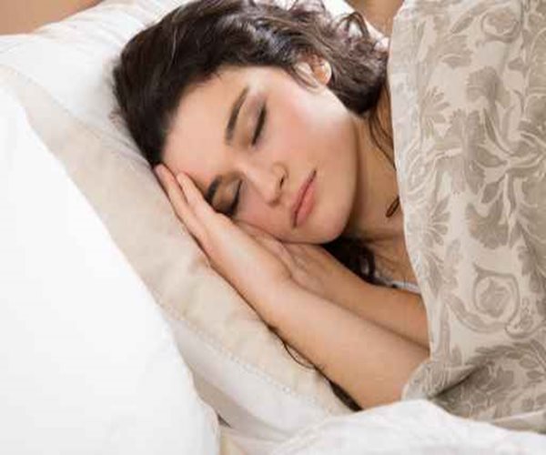 Sleeping in on Weekends Increases Heart, Diabetes Risks