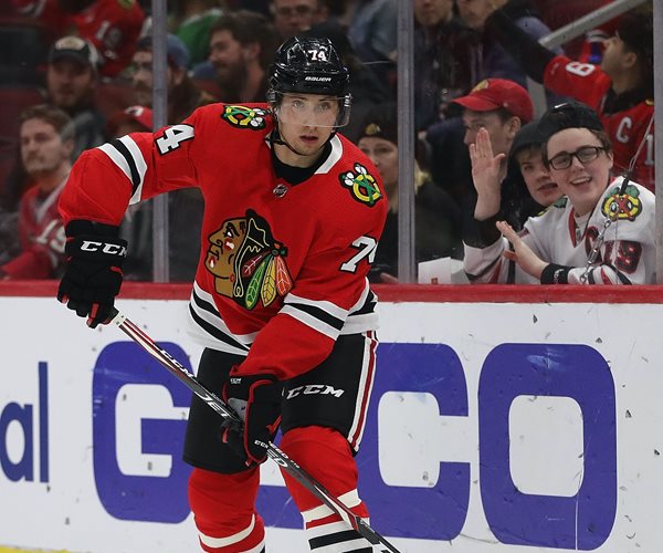 Blackhawks Ban Headdresses at Home Games, Events