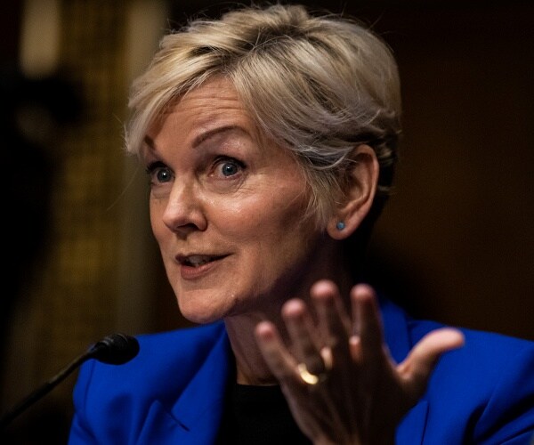 jennifer granholm speaks at hearing