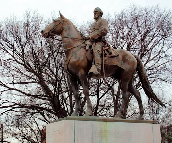 Memphis City Council Votes to Remove Confederate Statue
